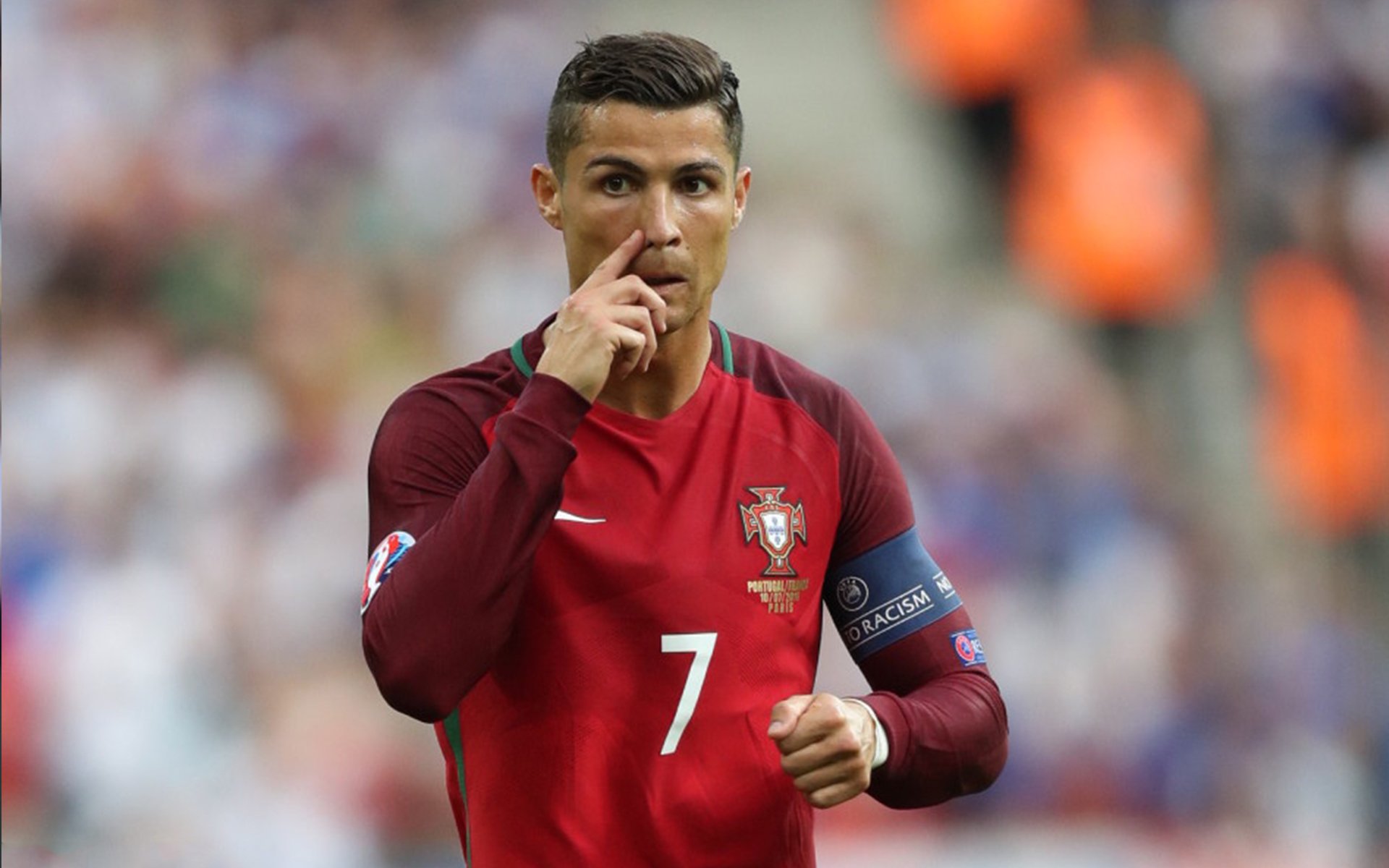 英格兰骑手大卫·詹金斯在巴黎奥运会盛装舞步比赛中获得第十三名，创造个人最佳成绩。